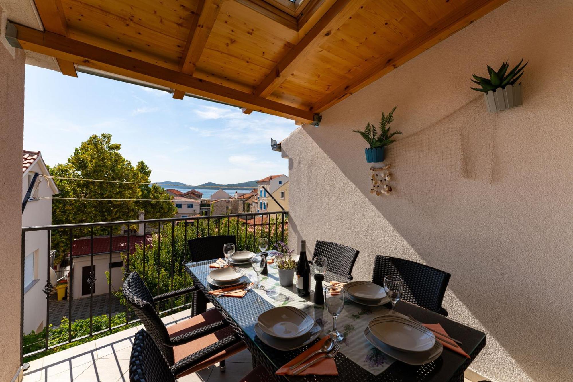 Apartmenthouse Ivana Betina (Sibenik-Knin) Exterior foto