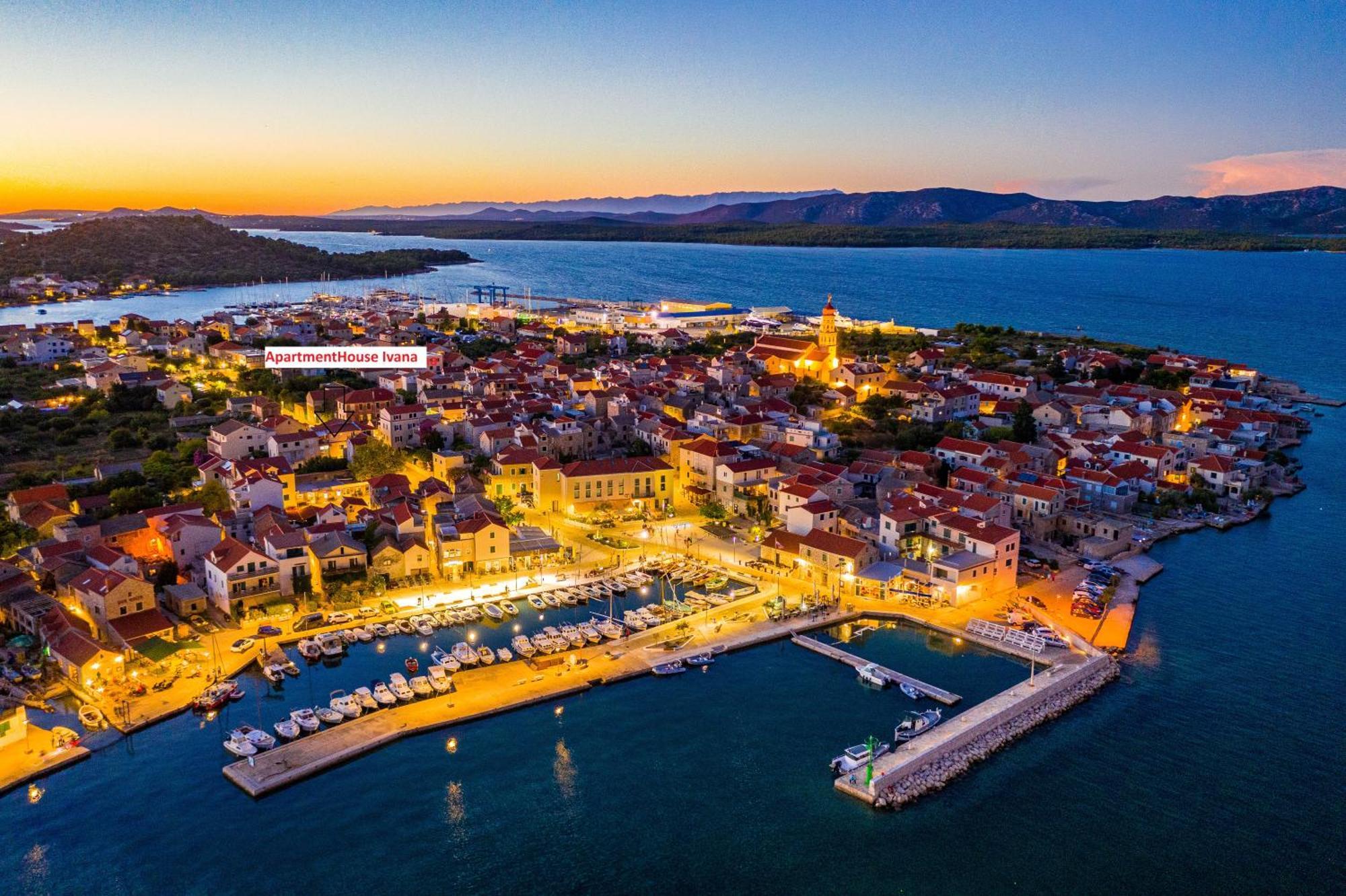 Apartmenthouse Ivana Betina (Sibenik-Knin) Exterior foto