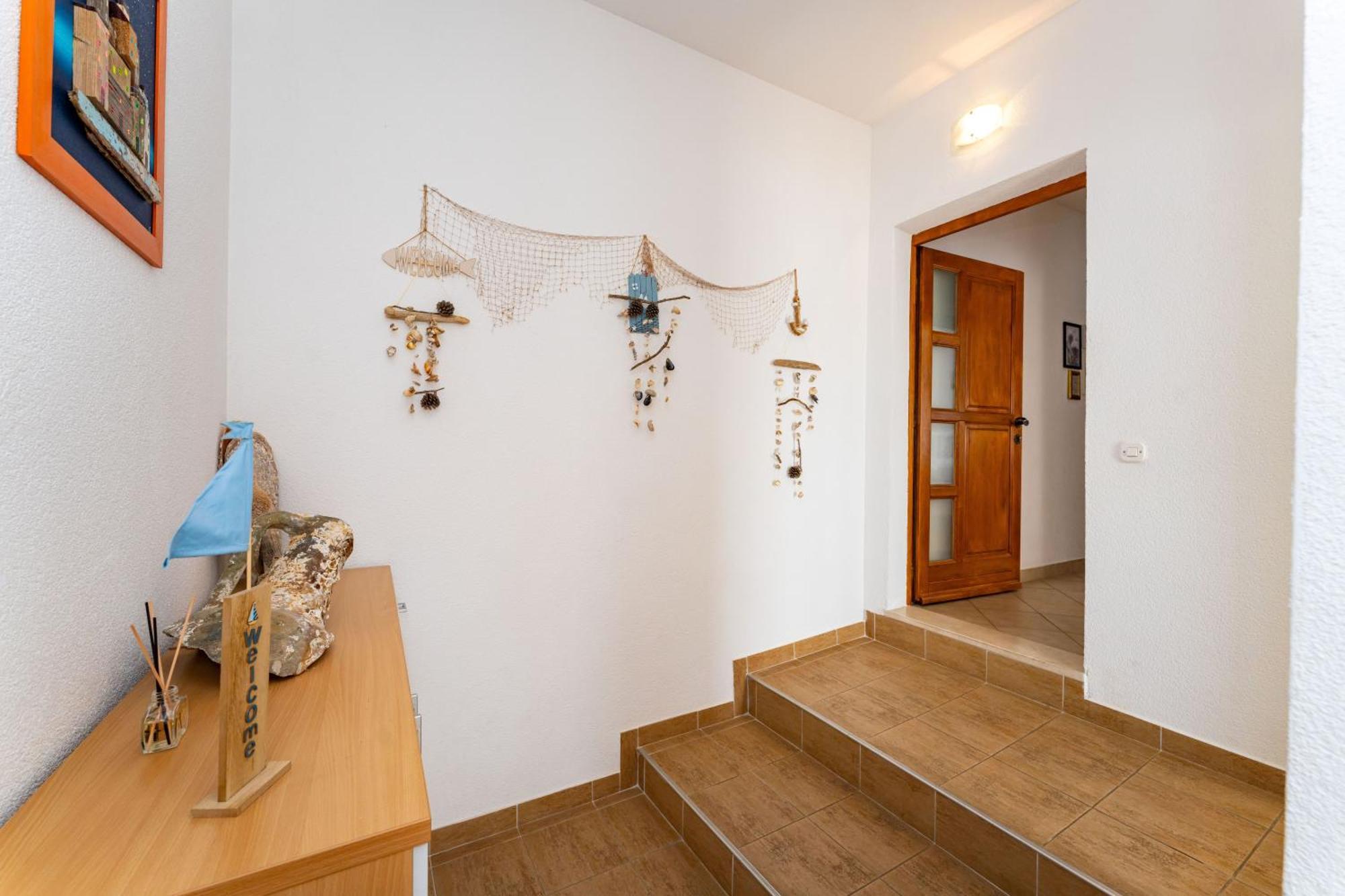 Apartmenthouse Ivana Betina (Sibenik-Knin) Exterior foto